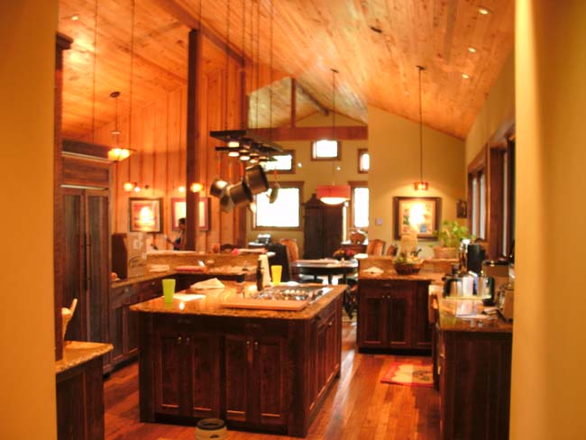 Guest house interior with kitchen - Riverside Home Designs Custom Home Portfolio