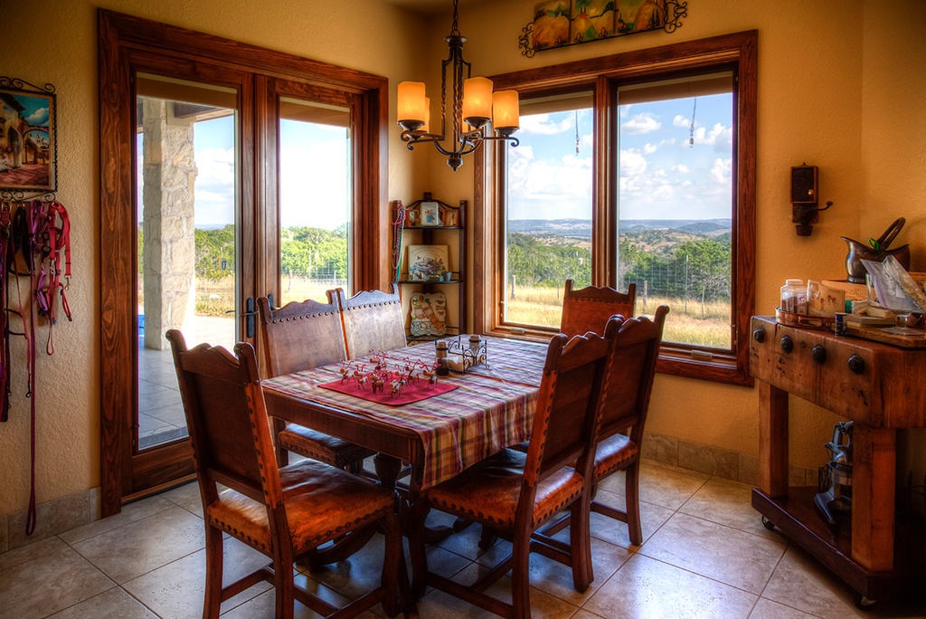 Island kitchen gourmet design custom home - Riverside Home Designs Custom Home Portfolio